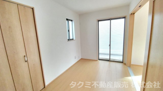 神戸市垂水区城が山　新築一戸建の玄関