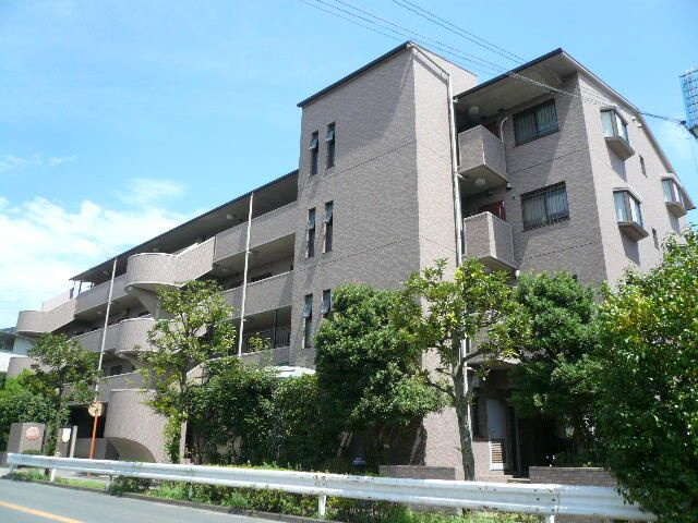 クラールハイト秋本