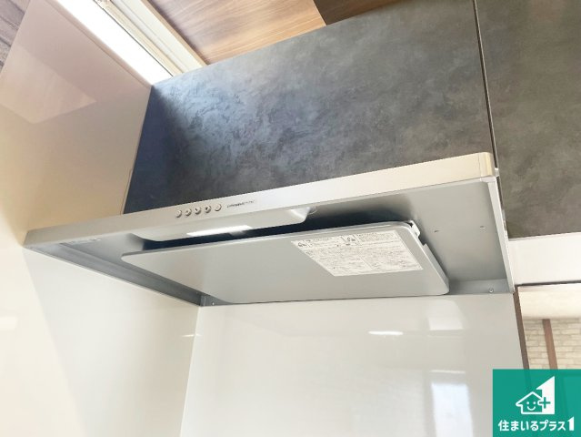 神戸市西区桜が丘中町　中古一戸建ての設備|スタイリッシュな印象のフラットタイプ！ＬＥＤ照明付き！