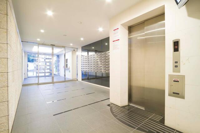 ガリシア浜松町のロビー|清潔なロビーです