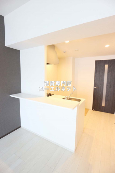 【設備】 | ベルエール江坂 | おしゃれで使いやすい人気のカウンターキッチン！
