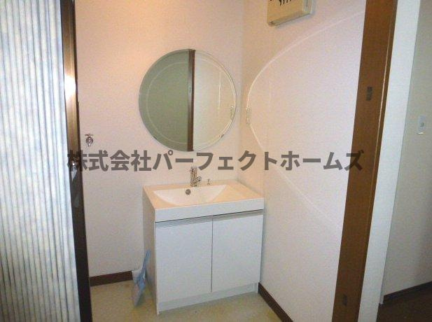 錦町戸建　賃貸の洗面所|使いやすい洗面所です