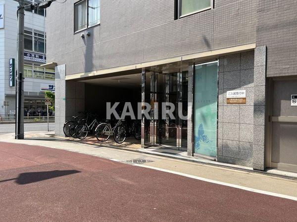 グレイス今里のエントランス