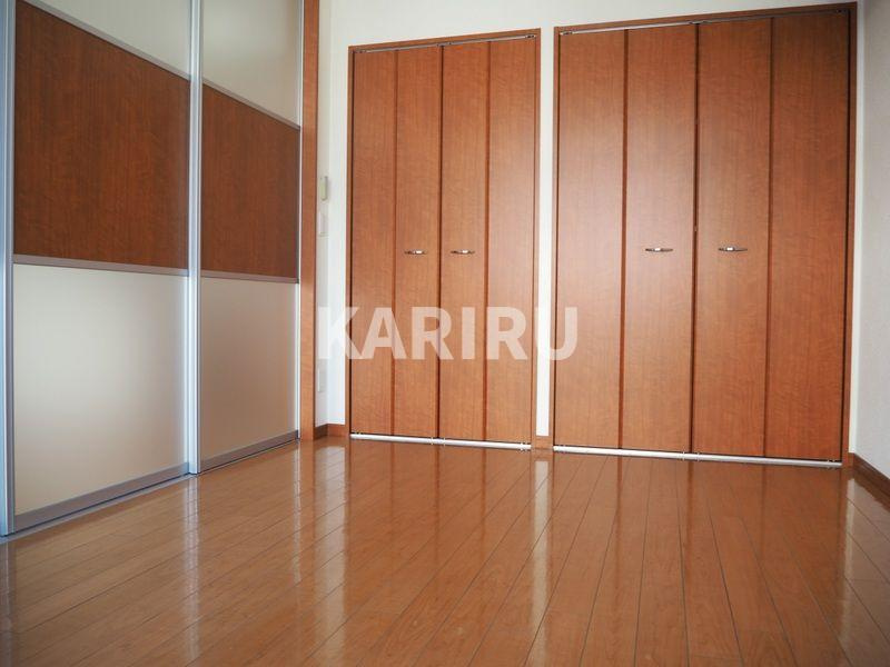 グレイス今里の洋室