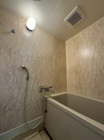 ベルフォーレの浴室