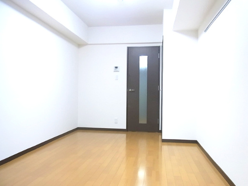 中野区江原町２丁目の賃貸マンションの居間・リビング