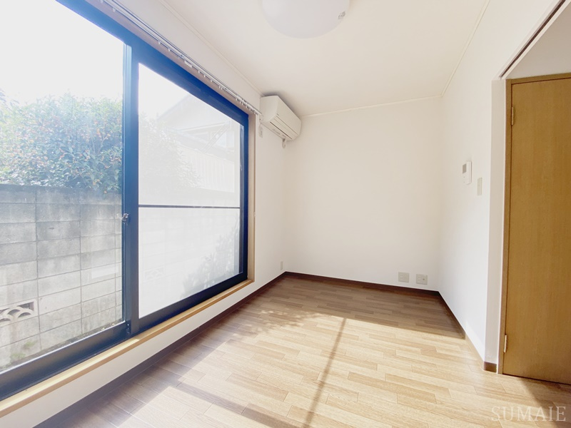 ハイム国府台Ⅱの寝室|寝室に☆