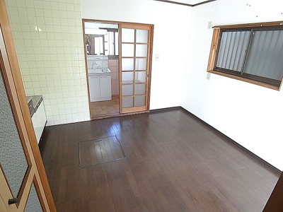 【居間・リビング】 | 下沢通4丁目貸家 | 使い勝手の良いダイニング