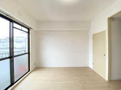 【寝室】 | メゾンエスポワール