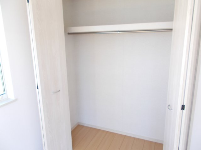 ハートフルタウン 前橋市北代田町780番　Ａ号棟の収納|2階洋室1収納です