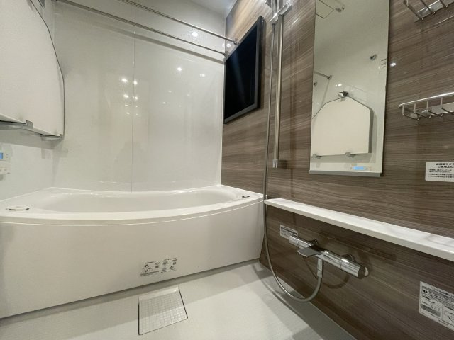 ルジェンテ上野松が谷の浴室