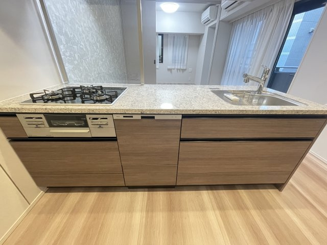 ルジェンテ上野松が谷のキッチン