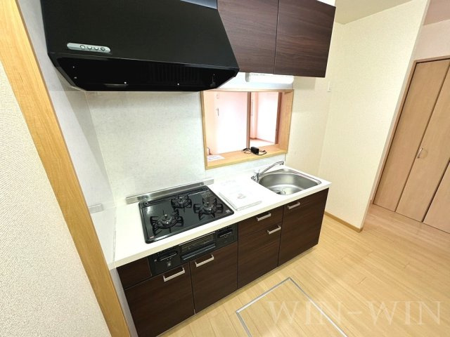 松東017のキッチン