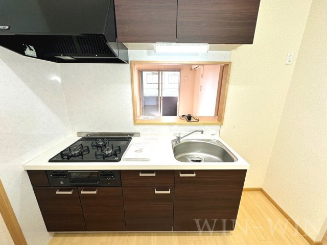 松東017のキッチン