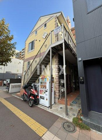 横浜市鶴見区生麦４丁目のアパートの外観