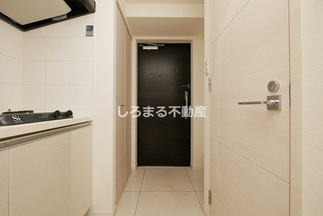 S-RESIDENCE難波EASTの玄関