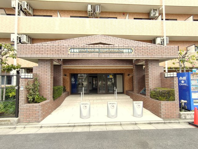 ライオンズマンション東新小岩のエントランス