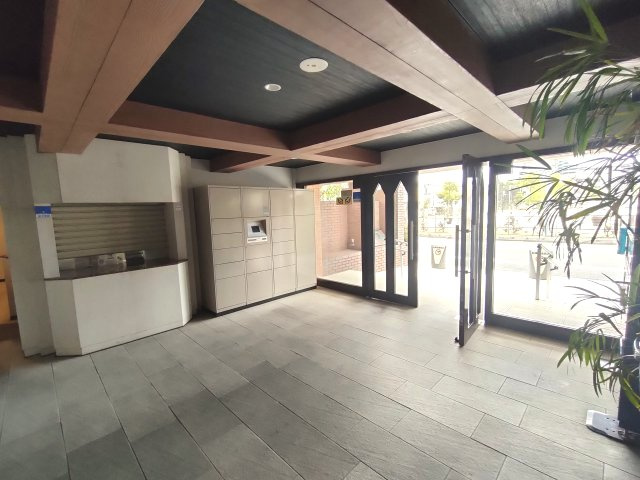 ライオンズマンション東新小岩のロビー