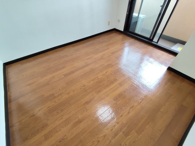 ライオンズマンション東新小岩の洋室