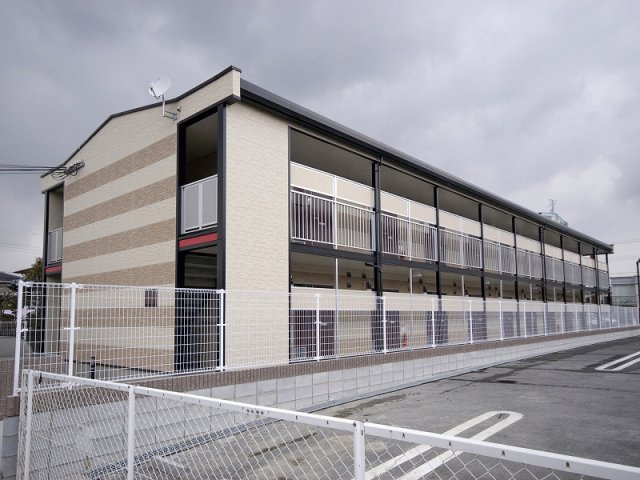 レオパレスボムール栄延