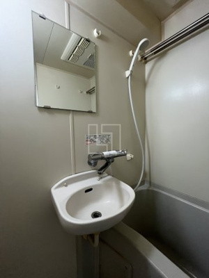 【独立洗面台】 | ディナスティ清水谷III | ディナスティ清水谷III　洗面台