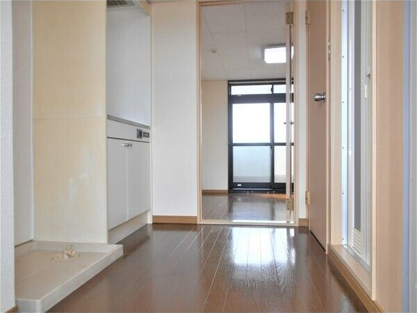 プリート田園の玄関