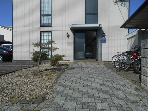 プリート田園のエントランス