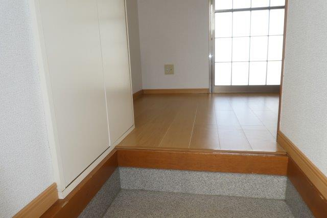 【玄関】 | ハピネスエンジェル３２３