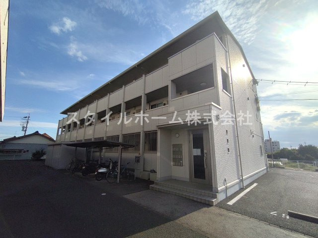 Ｂｌａｎｃ　Ｖｉｌｌａｇｅ　Bの駐車場