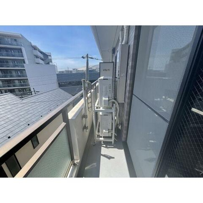 【バルコニー】 | アーバンヒルズ新子安 | 日当たり良好のバルコニー♪