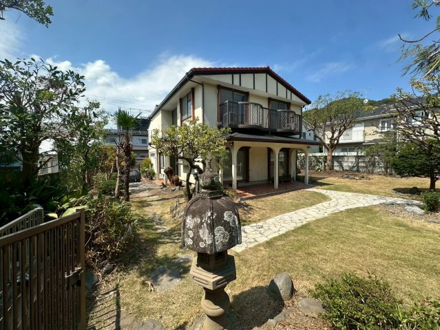 HAYAMA HOUSE