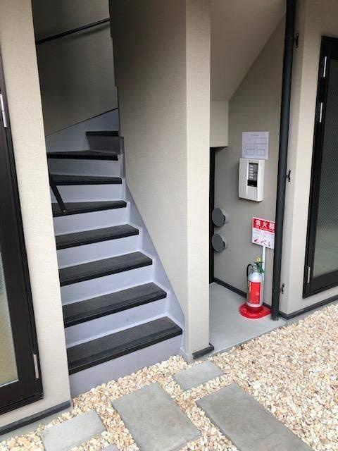 マツバラテラスのエントランス|エントランス