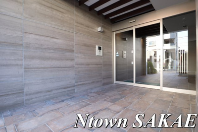 【エントランス】 | フレール上前津 | ゆとりのあるエントランスです