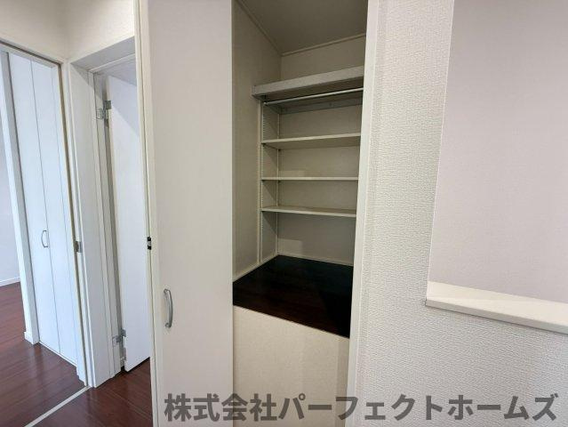 長尾元町3丁目戸建の収納|大きなスペースがあり、収納には困りません