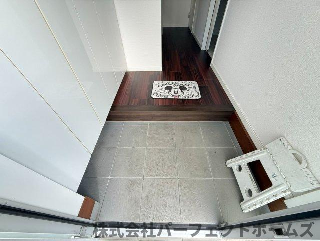 長尾元町3丁目戸建の玄関|きれいな玄関です