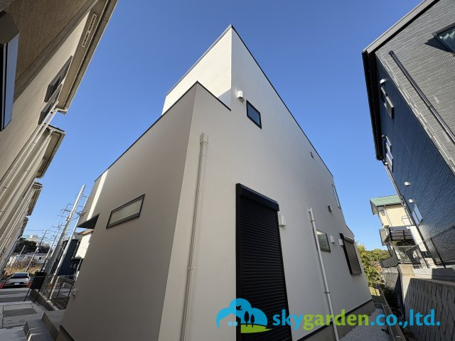 鎌倉市手広　新築戸建　全2棟2号棟の外観|きれいな外観です
内覧ご予約受付中