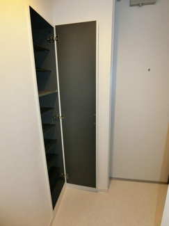 【玄関】 | リブリ・プレーヌ