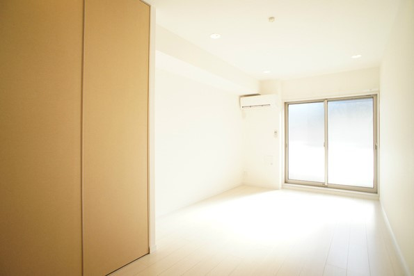 川崎市多摩区枡形６丁目の賃貸マンションの居間・リビング