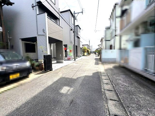 【その他】 | 大野城市中央1丁目1期　2号棟（全3棟）【仲介手数料無料・0円】 | 現地写真。前面道路です。