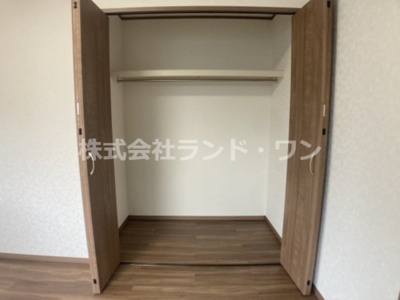 【収納】 | 所沢市けやき台1丁目 | 約6帖の洋室にある収納