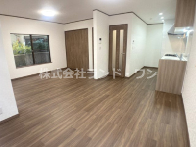 【居間・リビング】 | 所沢市けやき台1丁目 | 家族で団らん♪15帖のLDKでゆったり寛ぎのひと時を♪