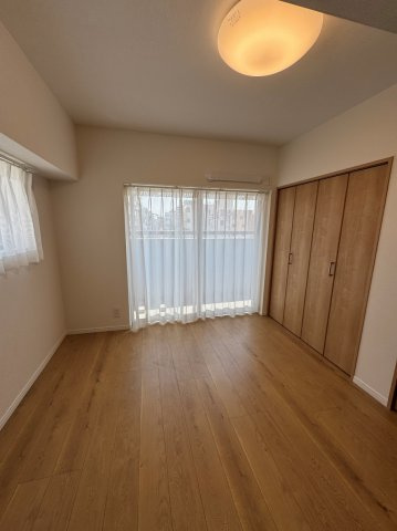 ペガサス北松戸の洋室