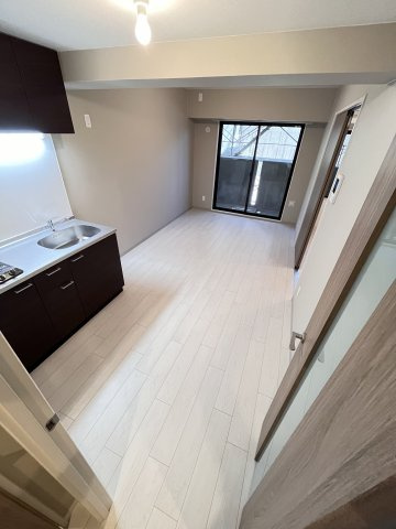 大阪市都島区東野田町３丁目の賃貸マンションの居間・リビング