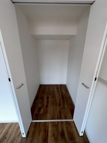 京成サンコーポ勝田台の玄関