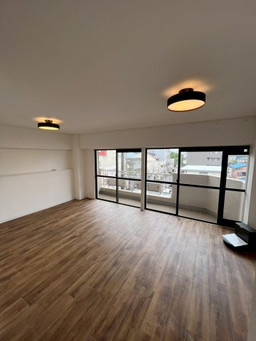 京成サンコーポ勝田台の居間・リビング