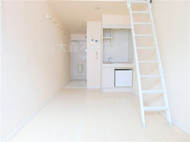 ユナイト東六郷ペルジーノの居間・リビング