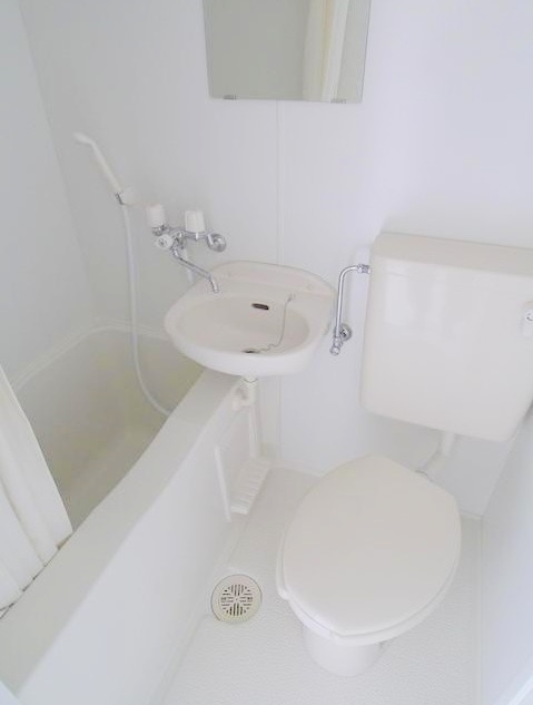 ユナイト東六郷ペルジーノの浴室