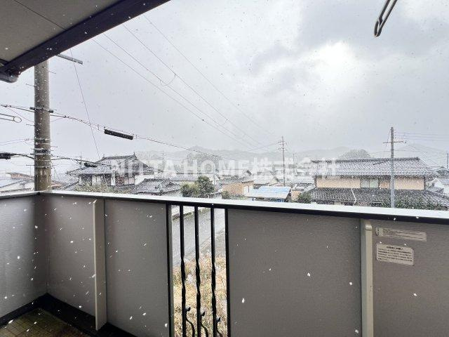 メゾン フローラルのバルコニー|広々バルコニースペース！