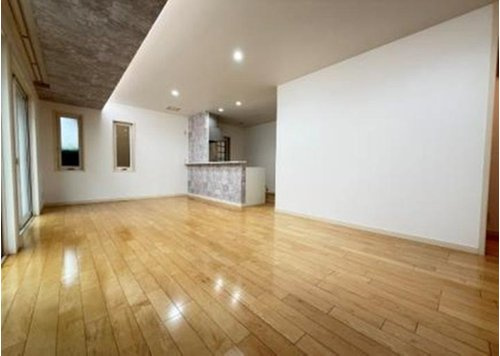 浜甲子園４丁目　中古戸建の居間・リビング