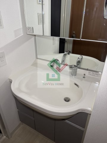 日神デュオステージ大泉学園の独立洗面台